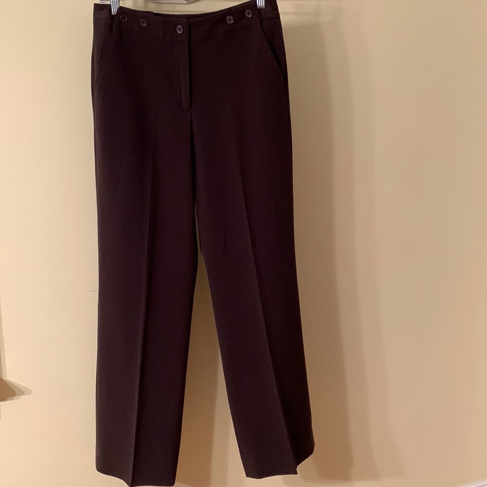 Pants 8P, with slash pockets, straight leg. Gently worn, no flaws.